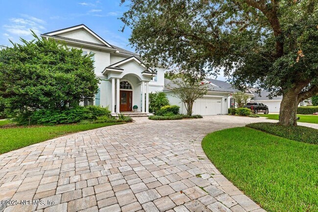 Building Photo - 1175 Eagle Point Dr