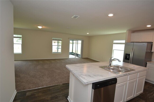 Building Photo - 699 Grand Reserve Dr