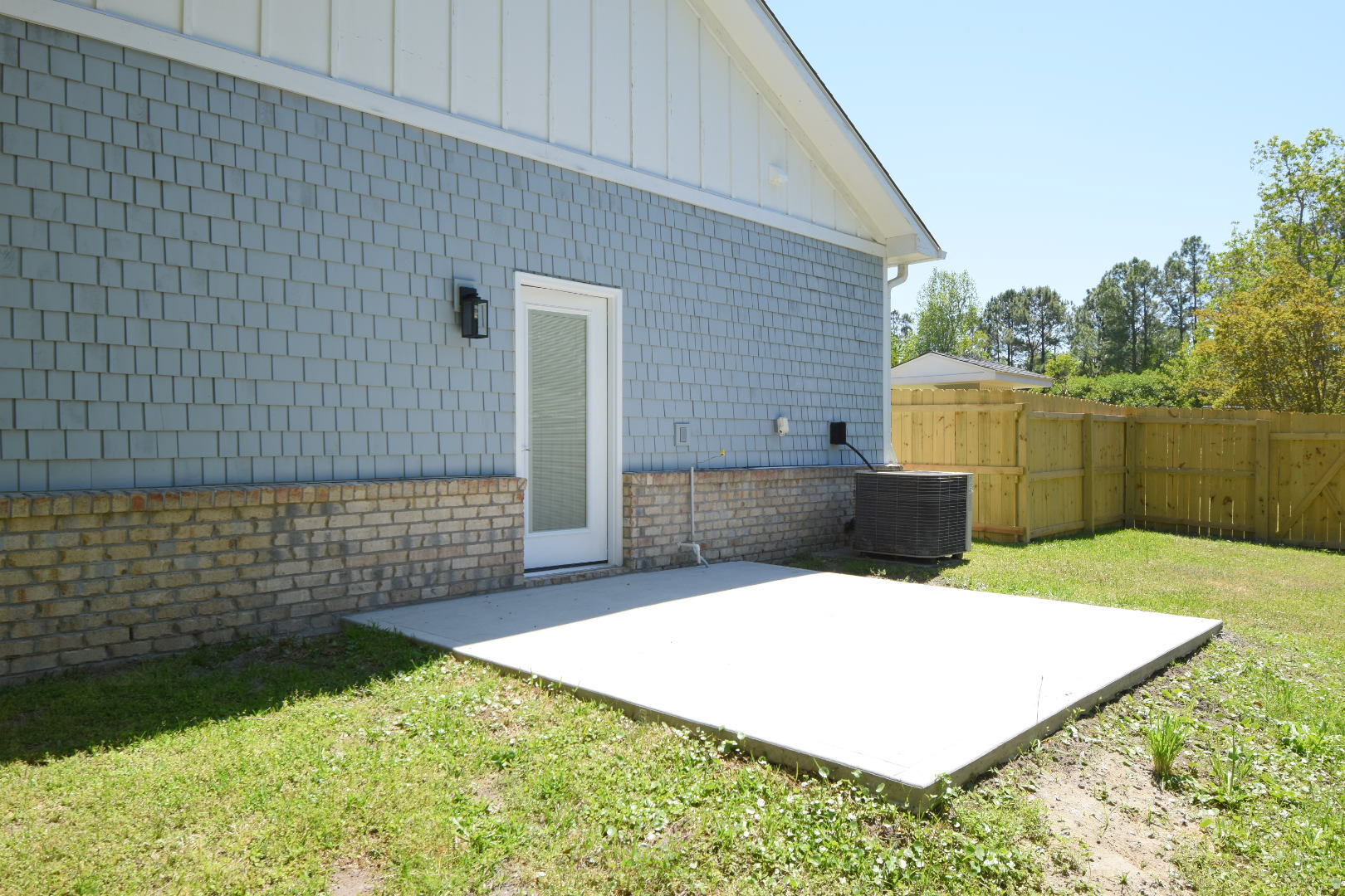 Building Photo - 621 Hadley Ct