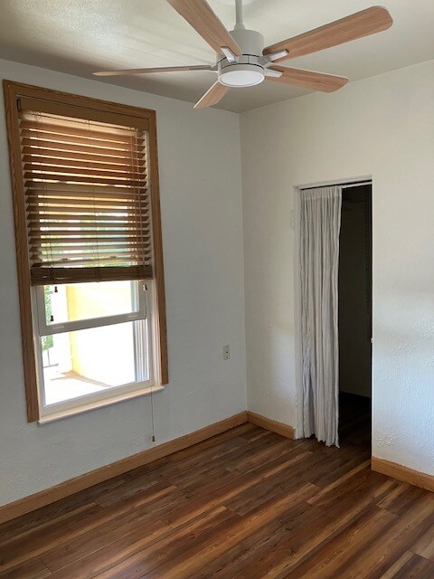 Bedroom - 1409 N Fife St