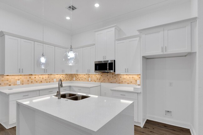 Building Photo - 7315 Iwo Jima Rd