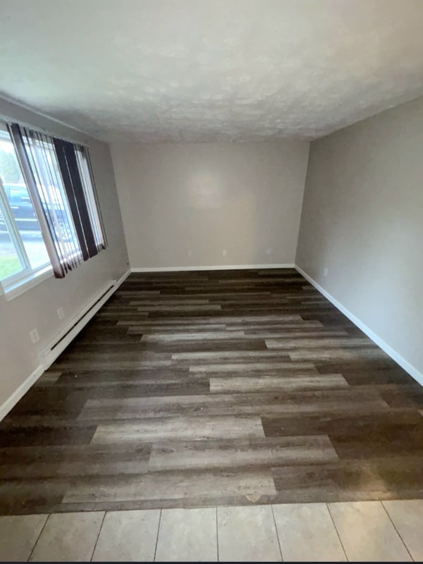 Building Photo - 1837 Faye Rd