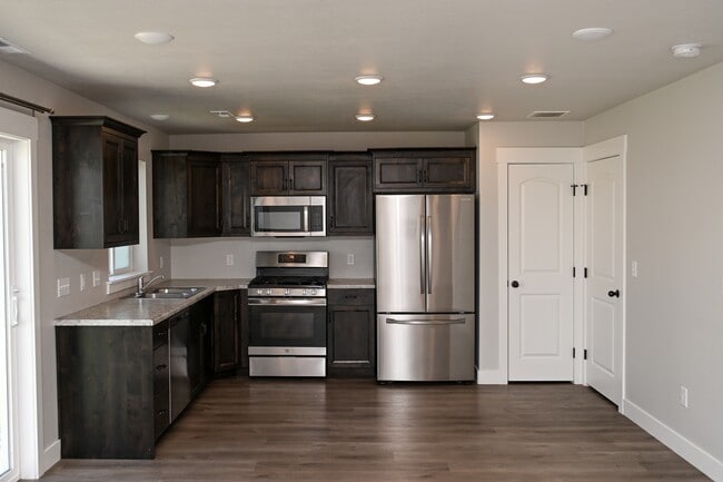 Building Photo - 1463 W 2055 S