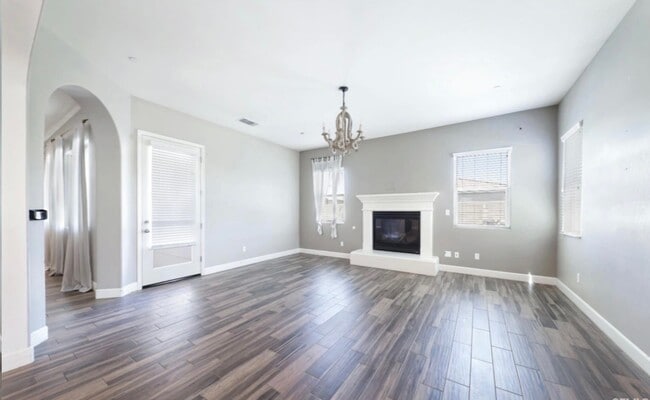 Building Photo - 9200 Rancho Viejo Dr
