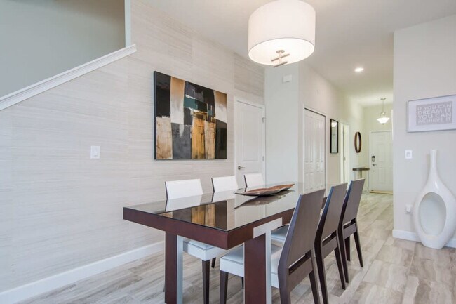 Building Photo - 3191 Pequod Pl