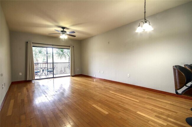 Building Photo - 2139 Chianti Pl