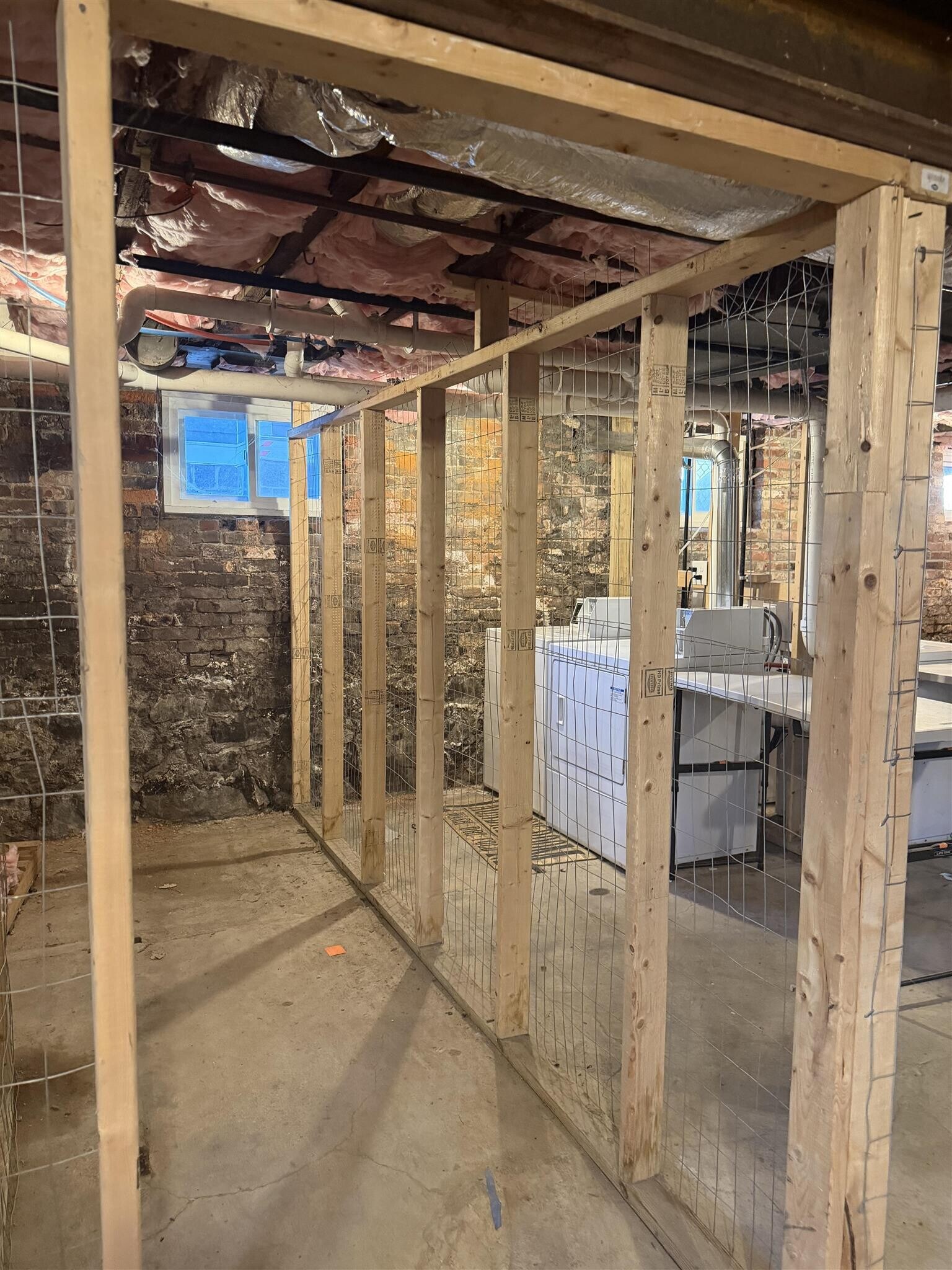 Building Photo - 94 Morrison Ave