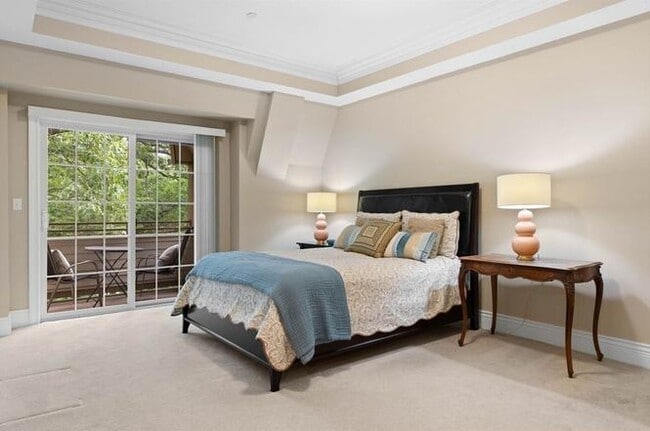 Building Photo - WResle