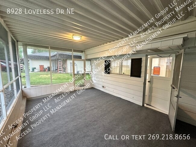 Building Photo - 8928 Loveless Dr NE