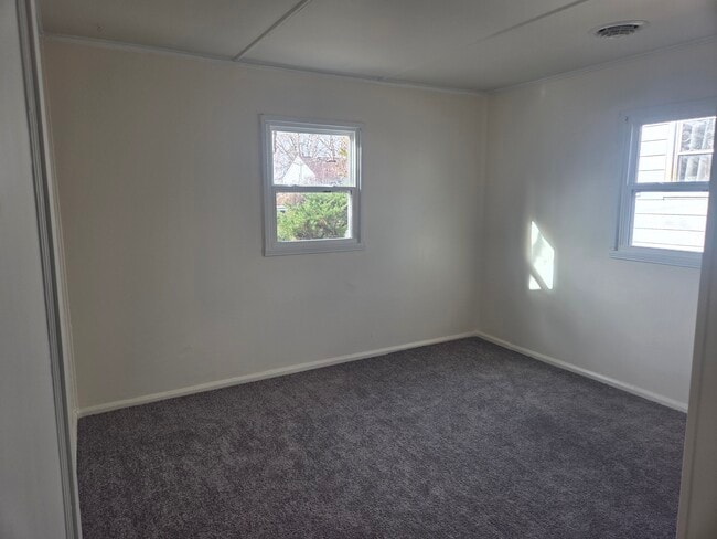 Bedroom 1 - 3824 N Dayton Ave