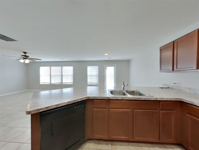 Building Photo - 5342 Castle Discordia St