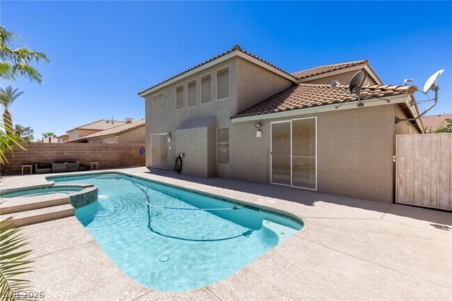 Building Photo - 3838 Erva St