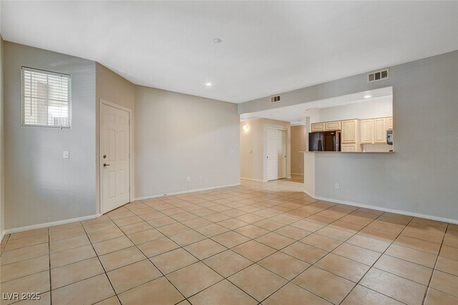 Building Photo - 5855 Valley Dr