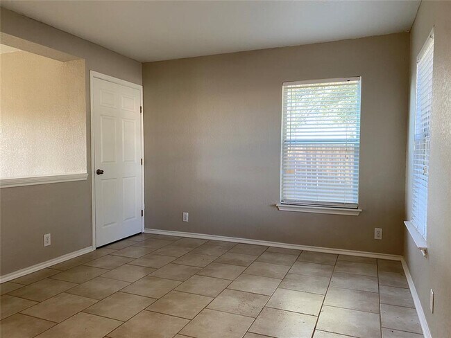 Building Photo - 1360 Copper Path Dr