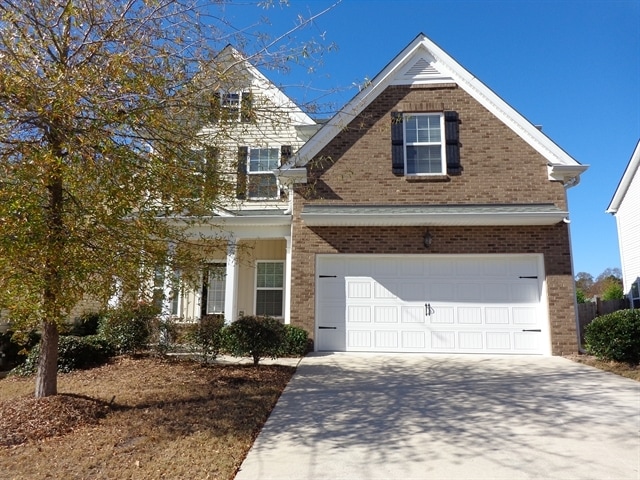 Building Photo - 131 Village Dr