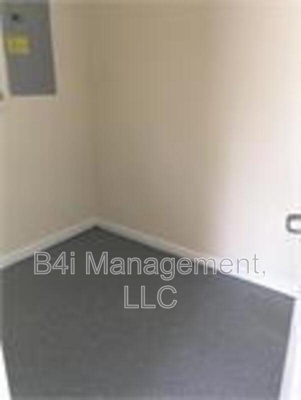 Building Photo - 1340 Armistead Cir