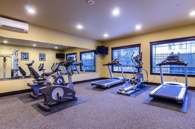 Floorplan - 8Hundred West Apartments