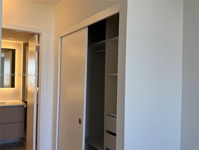 Building Photo - 18151 NE 31st Ct