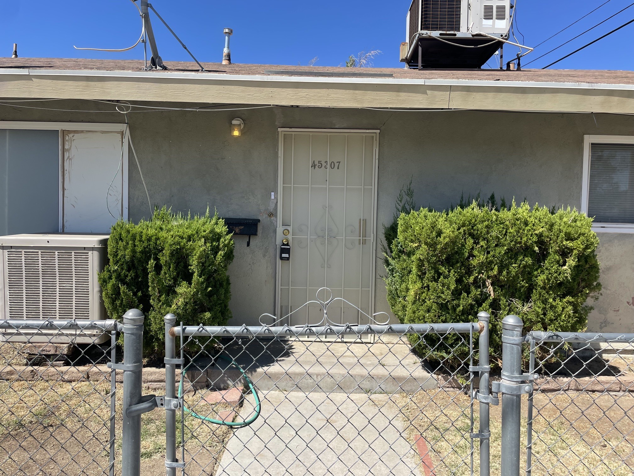 Building Photo - 45307 5th St E