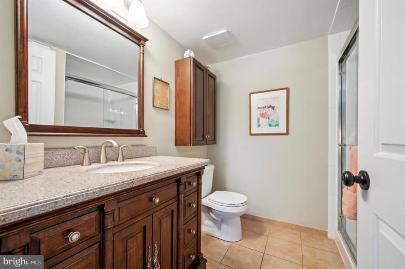 Building Photo - 70 Le Forge Ct