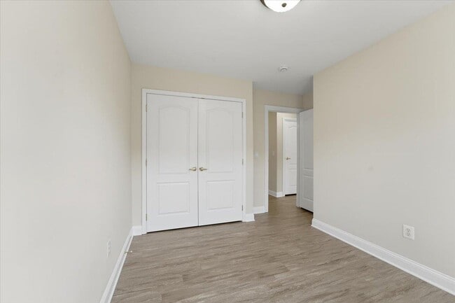 Building Photo - 295 9th St
