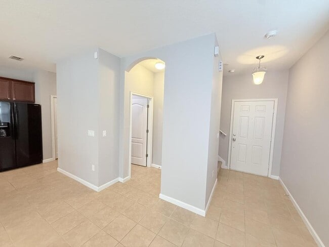 Building Photo - 1888 Compass Flower Way