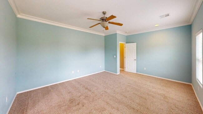 Building Photo - Spacious 4-Bed/3-Bath in Alamogordo, NM