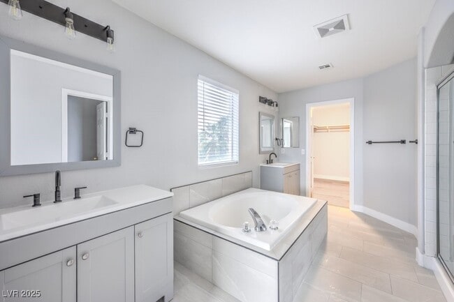 Building Photo - 2919 Cafe Racer Ct