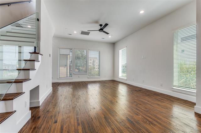 Building Photo - 4519 San Jacinto St