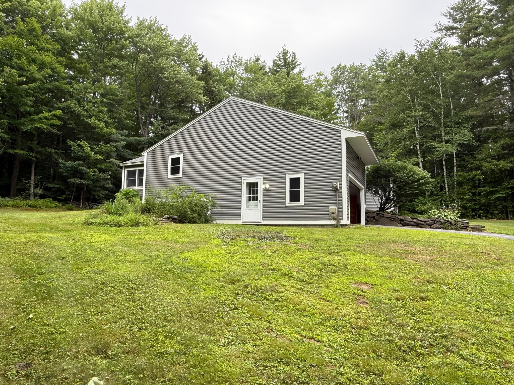 Building Photo - 161 Sand Pond Rd