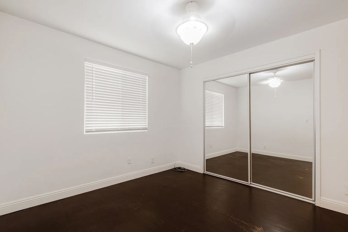 Building Photo - 4971 Dassco Ct