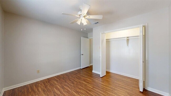 Building Photo - 3921 Olive St