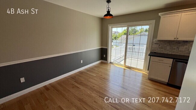 Building Photo - 4B Ash St-