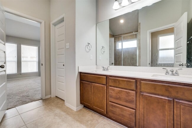Building Photo - 17119 Alturas Ave