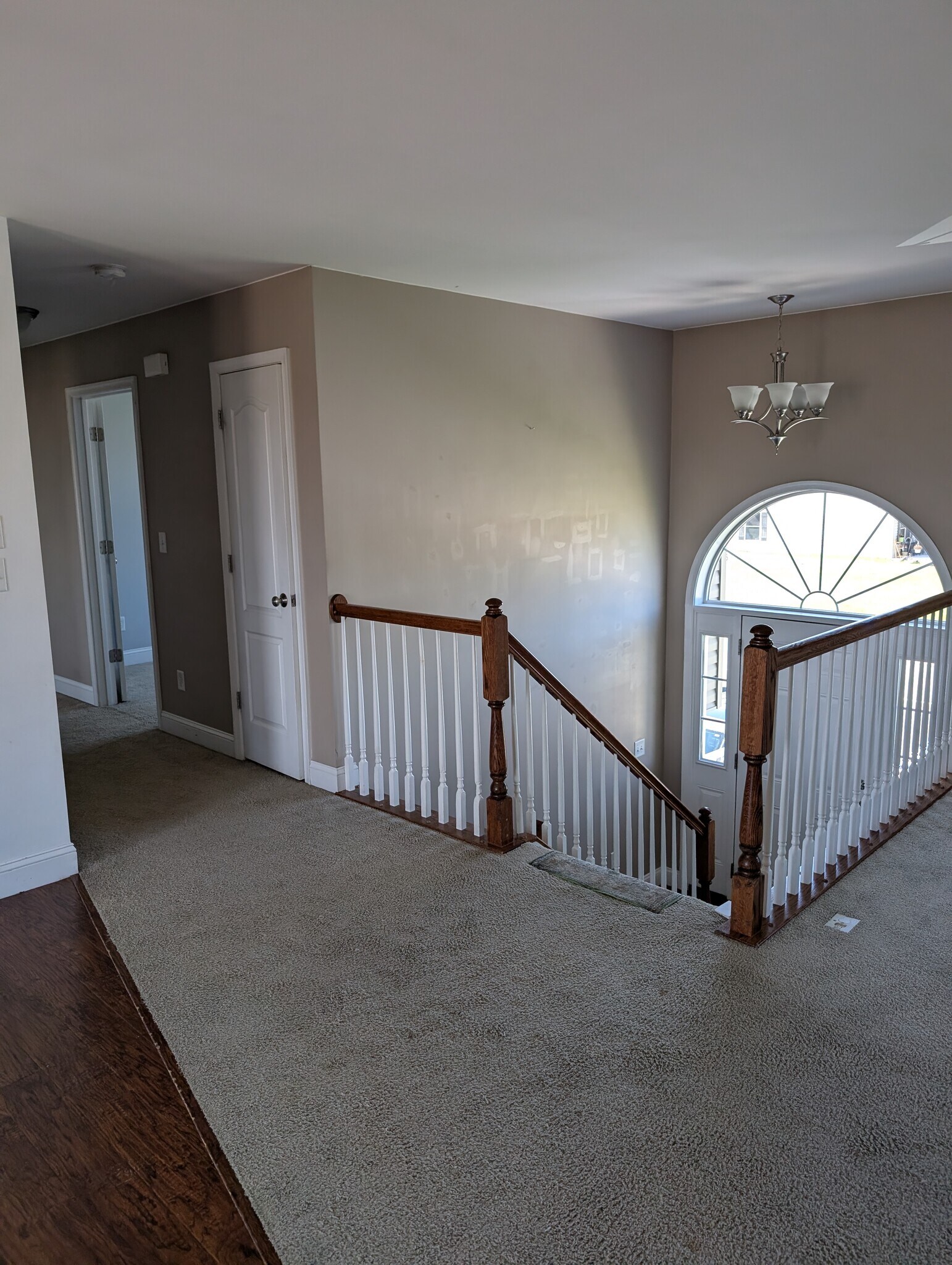 Building Photo - 17 Victoria Ct