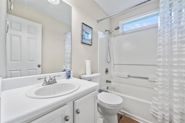 Building Photo - 4266 Cabretta Dr