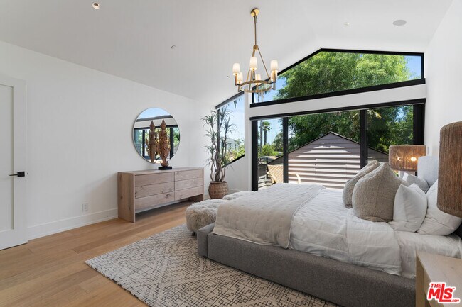 Building Photo - 929 Marco Pl