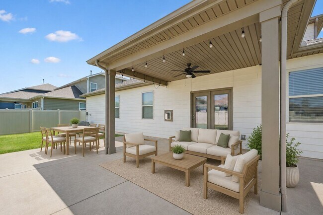 Building Photo - 6430 Hickory Bell Dr