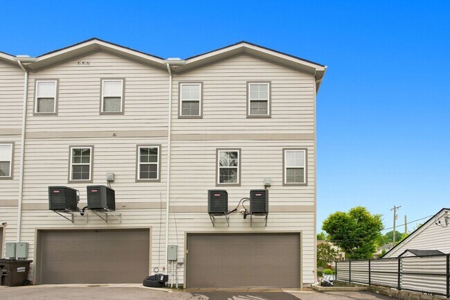 Building Photo - 122H Oceola Ave