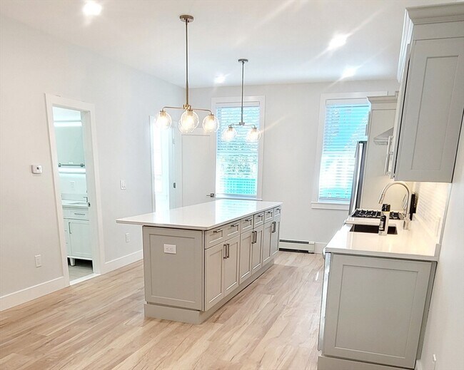 Building Photo - 53 W Eagle St