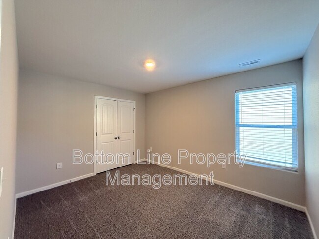 Building Photo - 9132 Creedmore Hills Dr