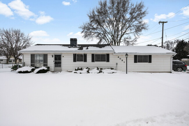 Building Photo - 4031 Vistula Rd