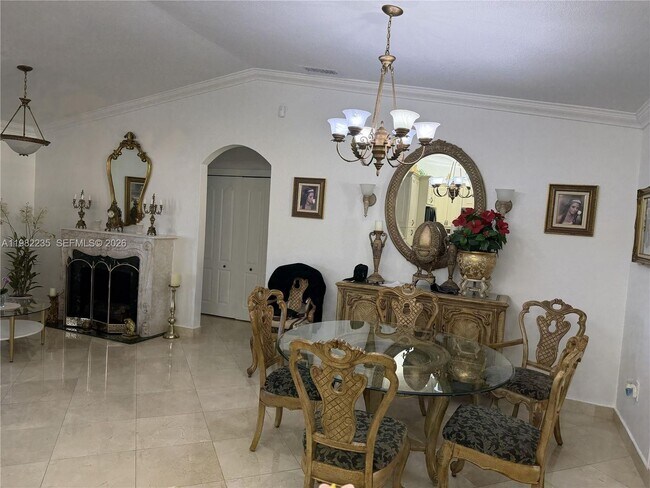 Building Photo - 14831 SW 82nd St