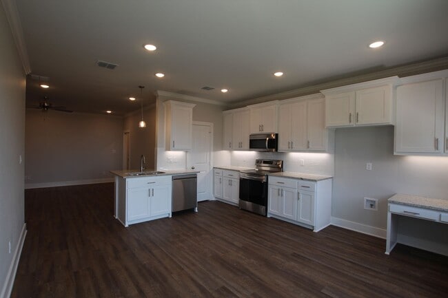 Building Photo - Luxury 3 Bedroom 2 Bath Townhomes in Bullard ISD!