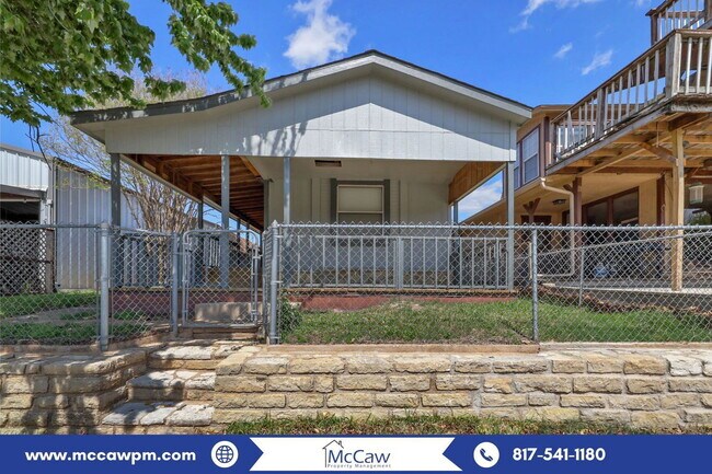 Building Photo - 6516 Blue Water Ct