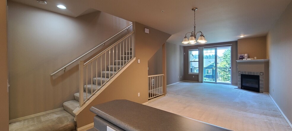 Building Photo - 16125 Juanita Woodinville Way NE