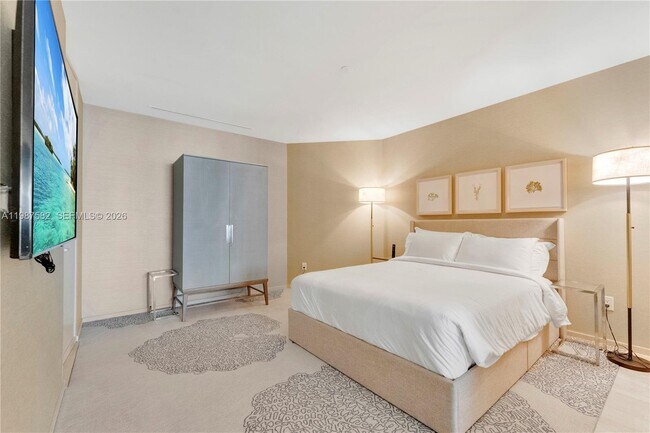 Building Photo - 9703 Collins Ave