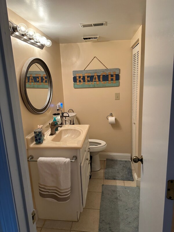 Building Photo - 1500 Cenith Dr