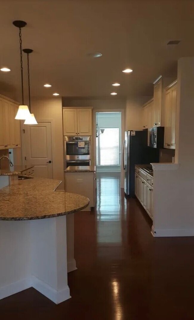 Building Photo - Discover this spacious 5-bedroom, 3.5-bath home in Elgin, SC ~ Available July 2026!