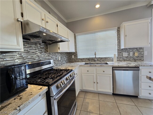 Building Photo - 10116 Black Duck Ct